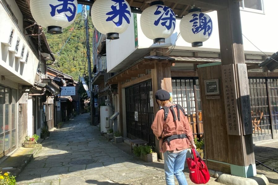 波多野 真理